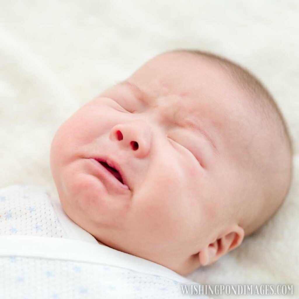 Newborn baby cry. Newborn baby images